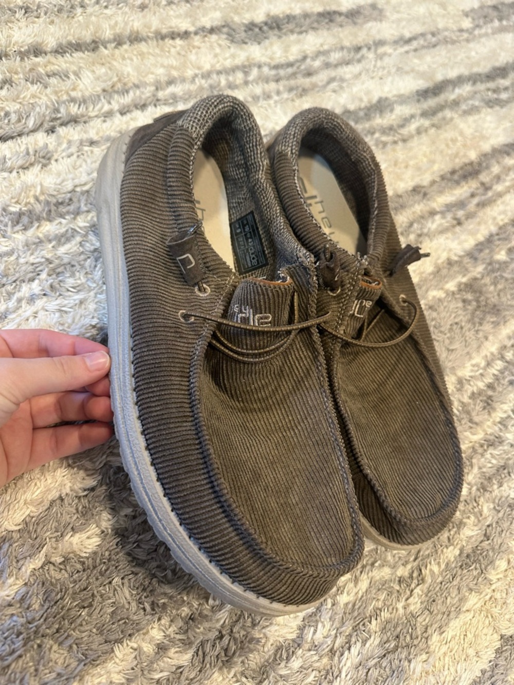 Men’s hey dude shoes